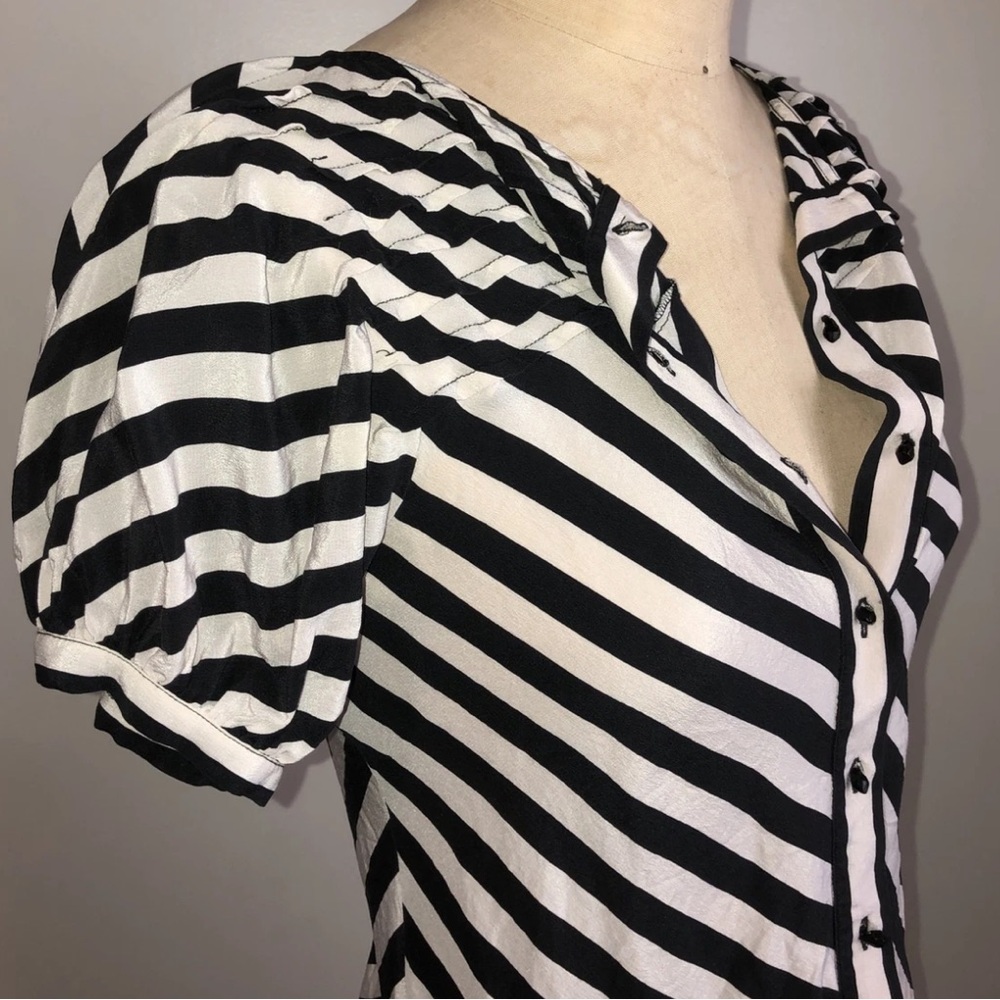FENDI Y2K STRIPED SILK BUTTON FRONT BLOUSE CHEVRON STRIPE SILK - Picture 2 of 10